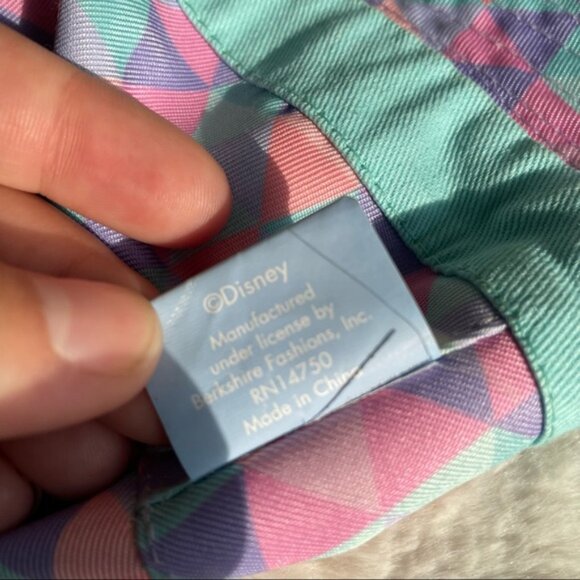 Disney | Frozen 2 Princess Geometric Reversible Bucket Hat - Picture 7 of 7